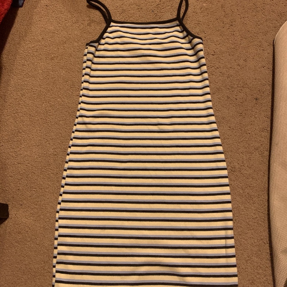 A beautiful blue and yellow striped dress